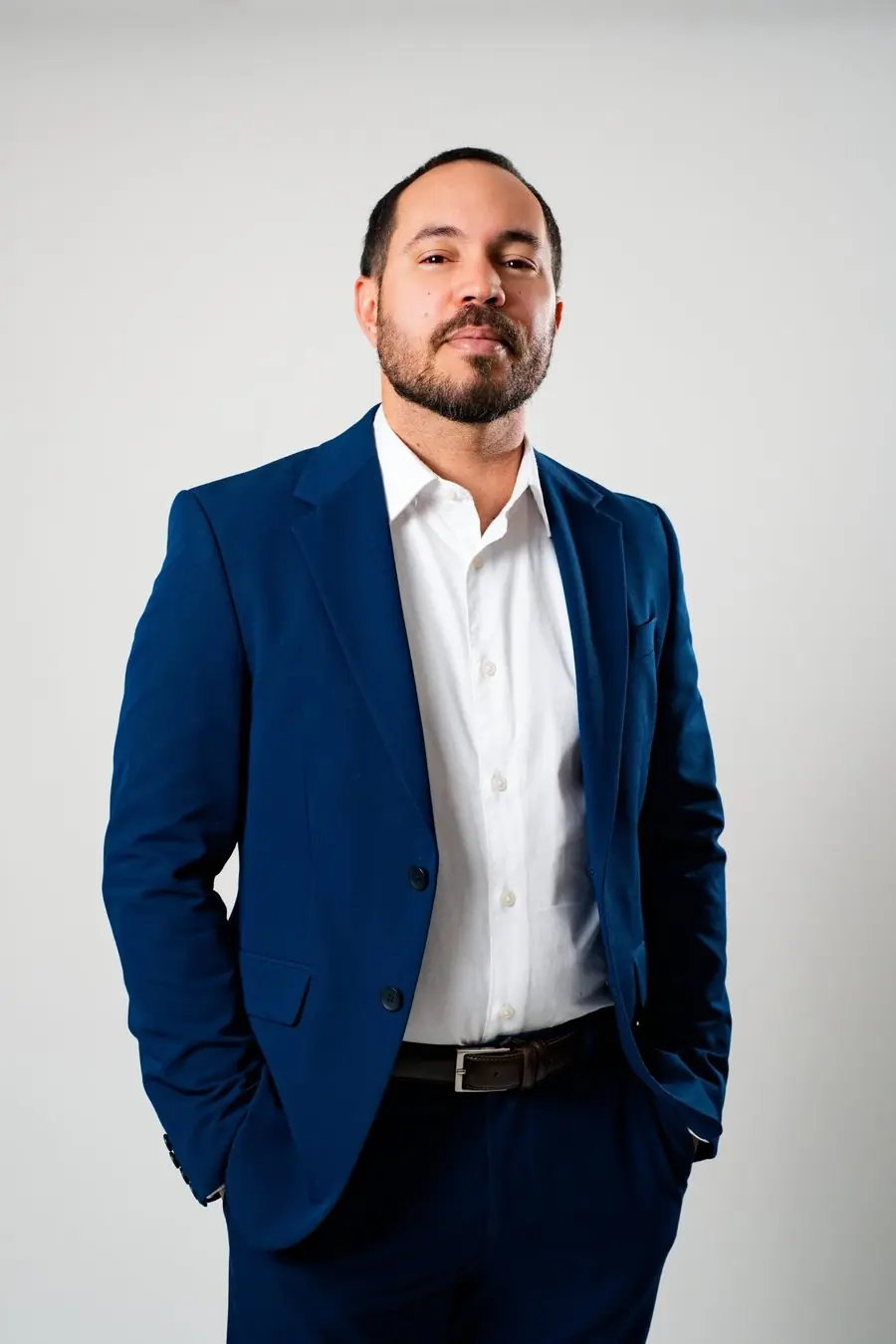 Retrato de negócio, meio corpo